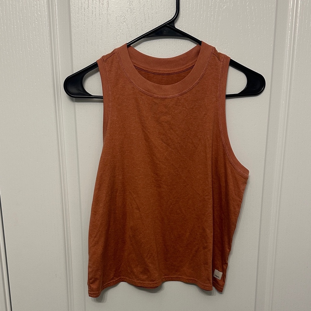 Vuori Muscle Tank